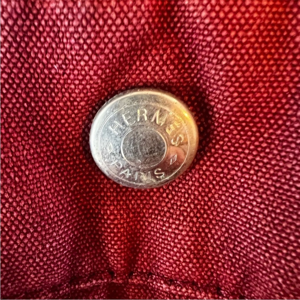 GUC Hermes Canvas Fourre-Tout MM Red
Tote Bag
