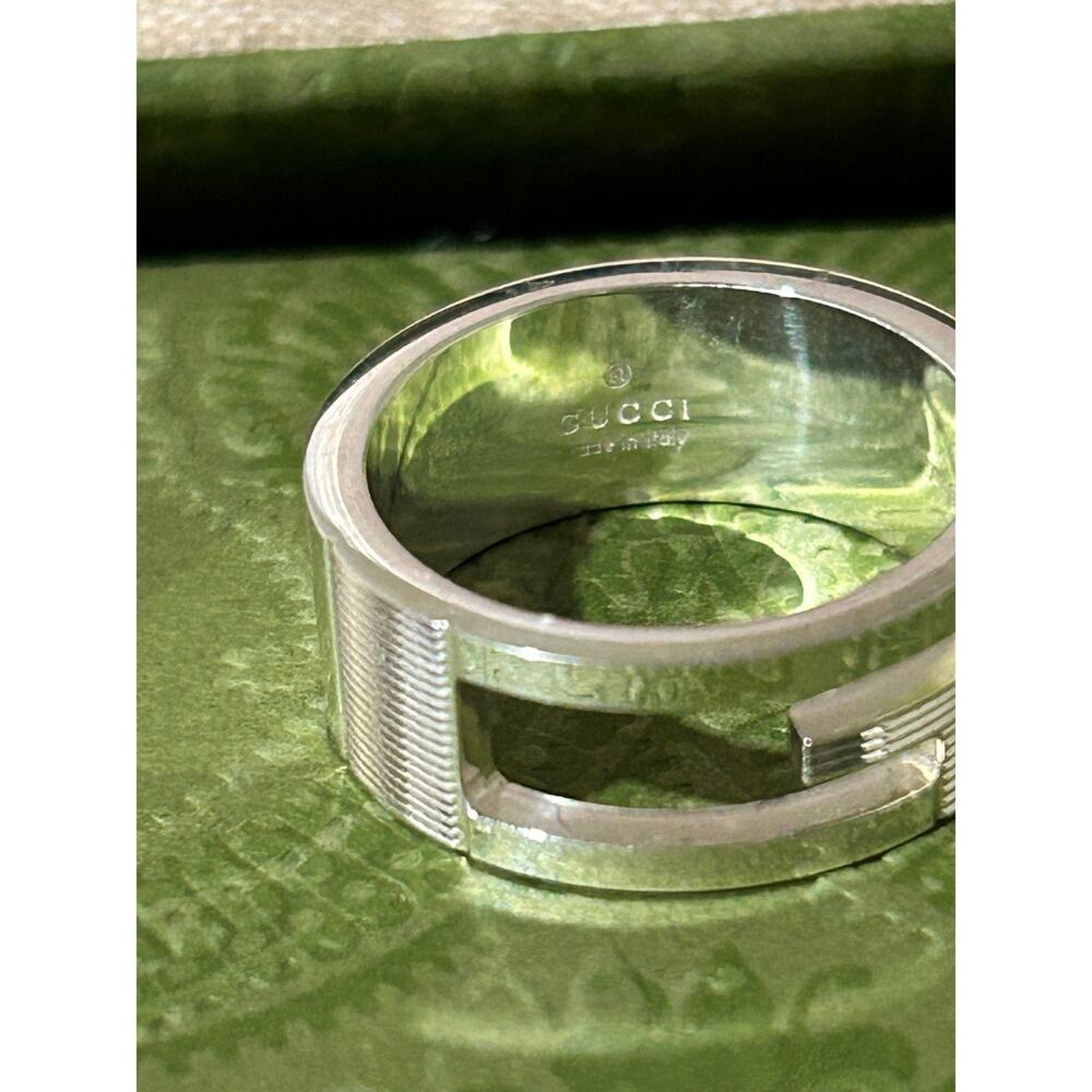 Gucci ring size 7.25. 925 silver
