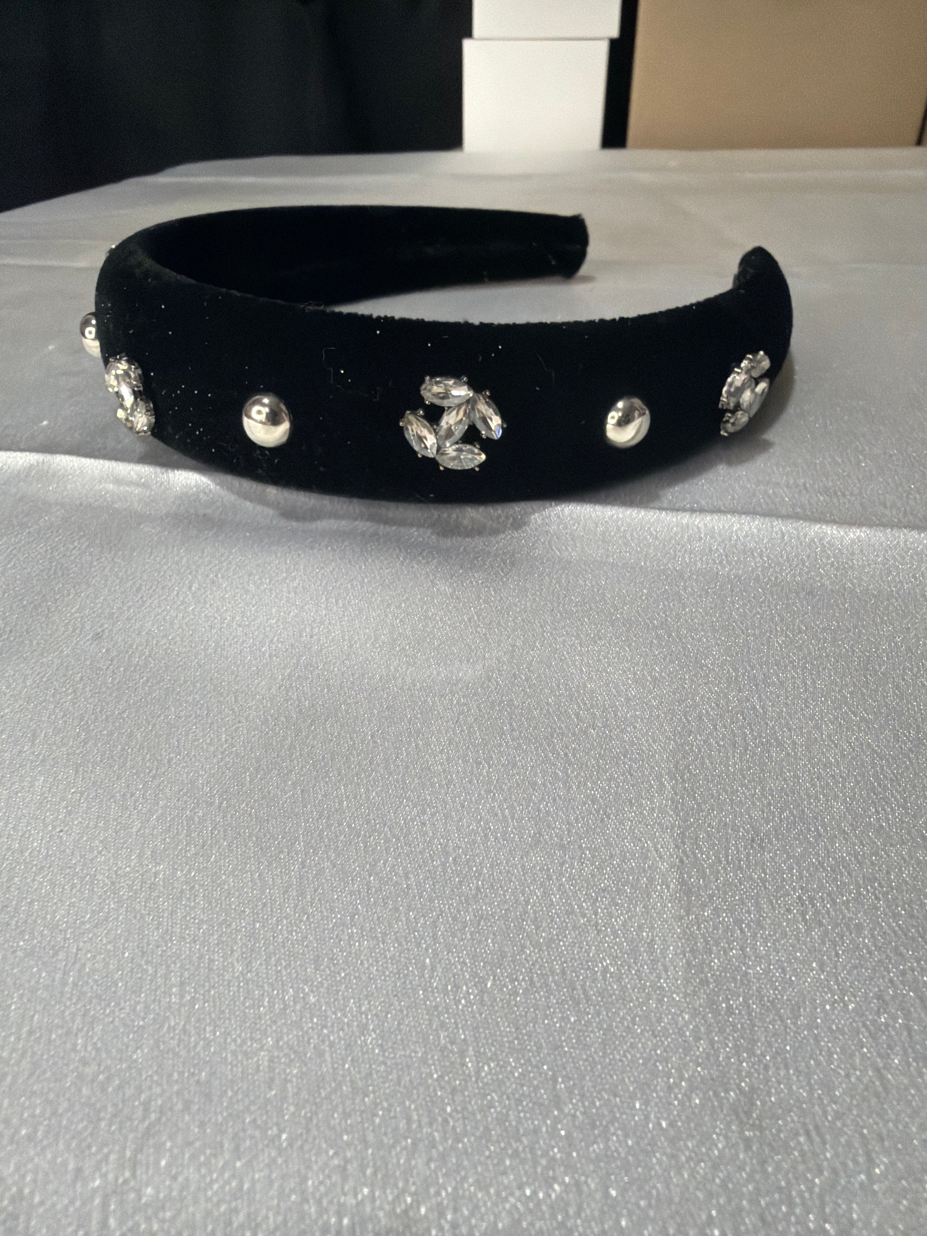 Black velvet cc headband