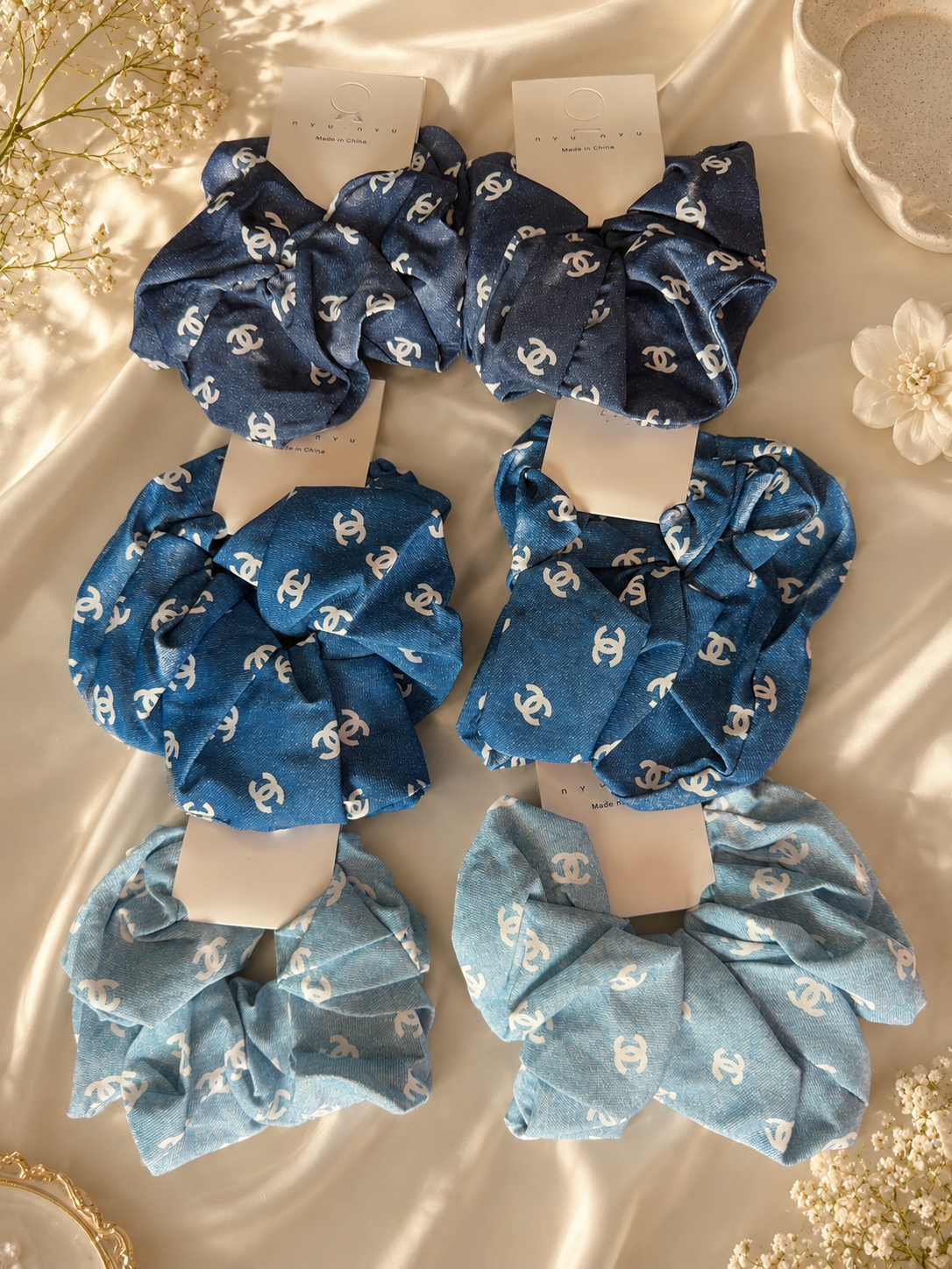 Set of 6 blue scrunchies