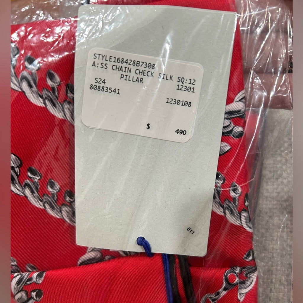 NWT and in package Burberry 100% silk scarf 90 x 90cm
